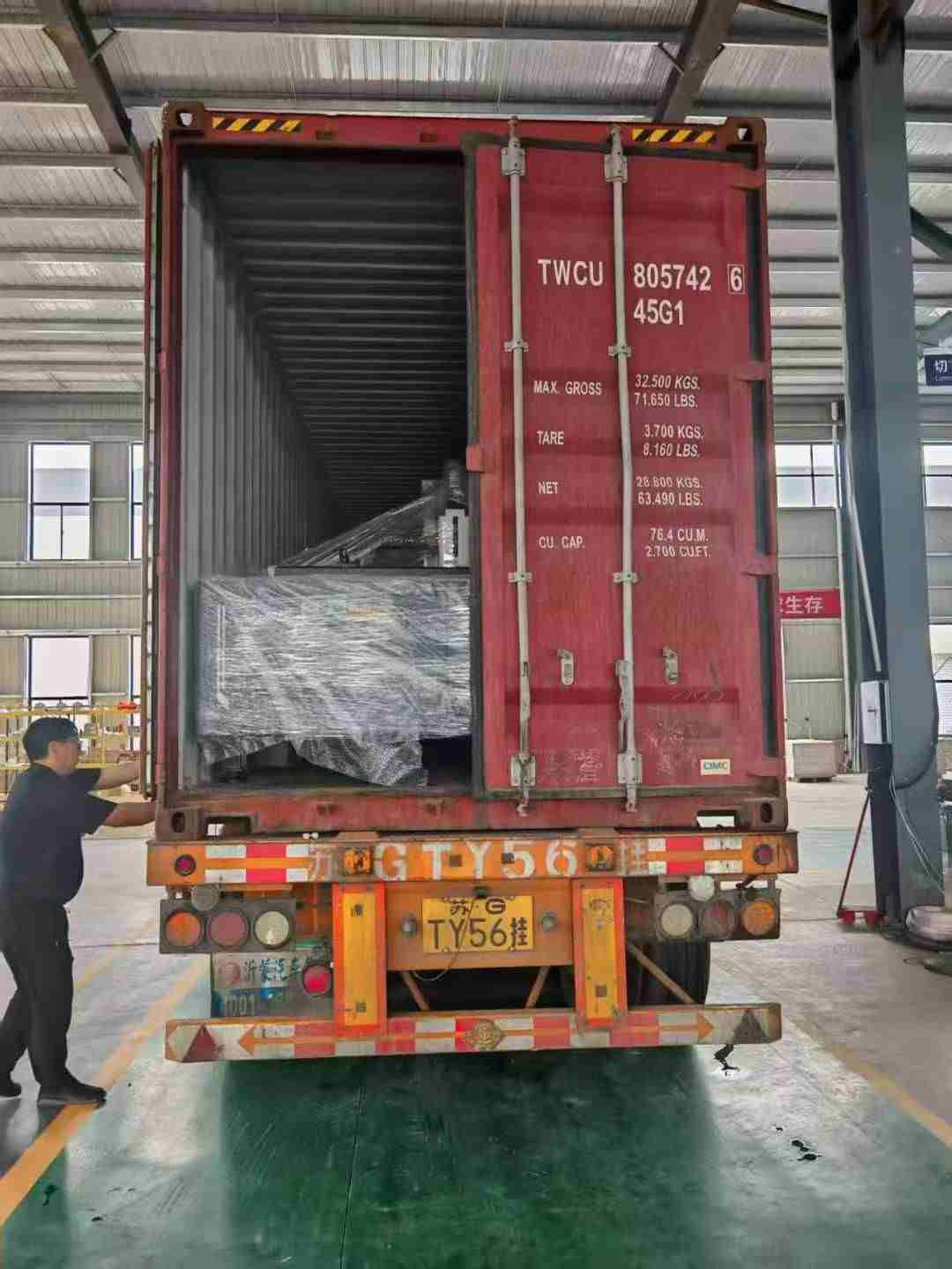 shipping 3 sets of fiber laser cutting machine 3kw PS3015 to Bangkok Thailand 