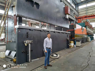 Customer from Mexico Come to Order the CNC Press Brake Machine With Delem DA66T